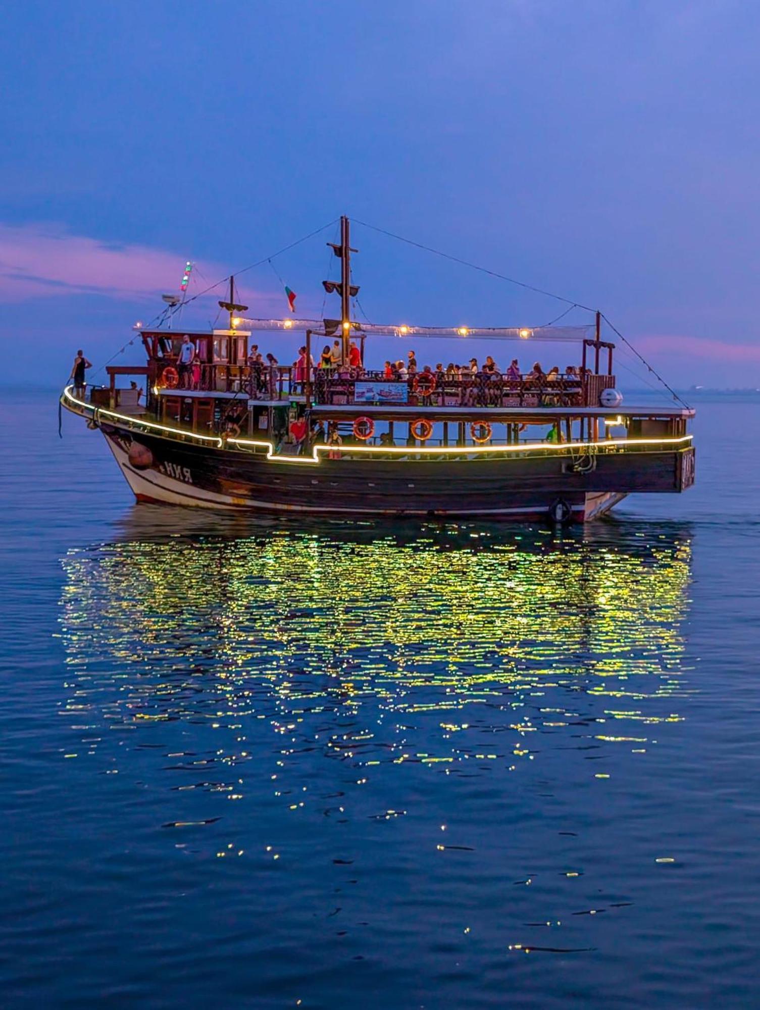 Studio Festival Pomorie Buitenkant foto